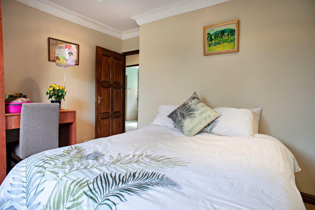 Ekhaya Guest House Ballito Exterior photo
